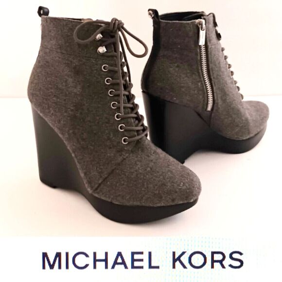 Michael Kors Gray Wool Platform Wedge Bootie Lace Up Blk Stacked Wood Heel Sz 8 - Picture 1 of 13